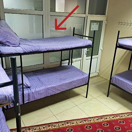 Fox Park Hostel Almaty Ngoại thất bức ảnh