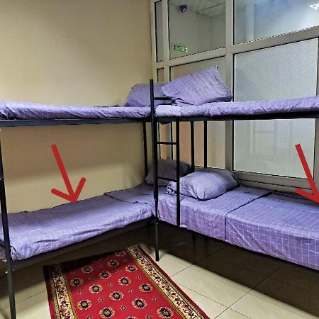Fox Park Hostel Almaty Ngoại thất bức ảnh