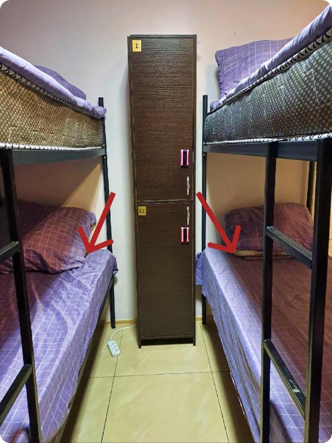 Fox Park Hostel Almaty Ngoại thất bức ảnh