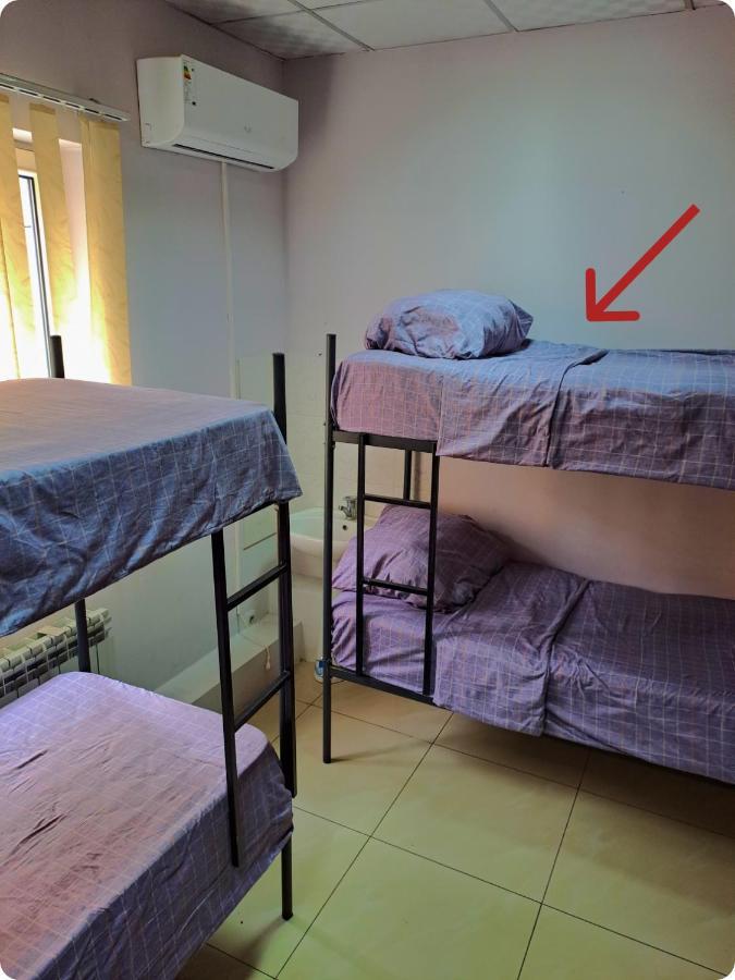 Fox Park Hostel Almaty Ngoại thất bức ảnh