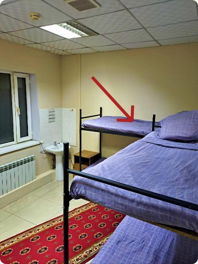 Fox Park Hostel Almaty Ngoại thất bức ảnh