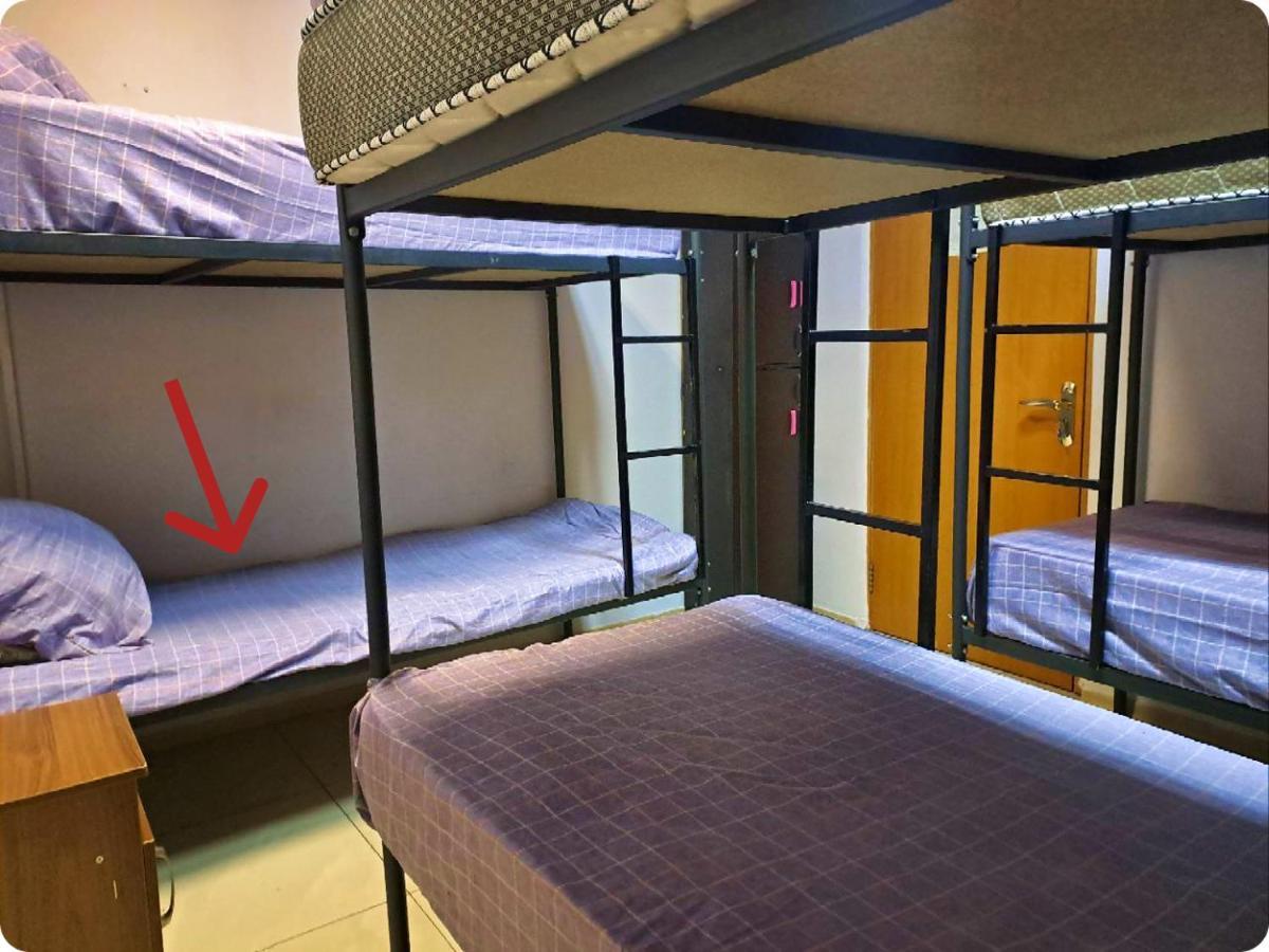Fox Park Hostel Almaty Ngoại thất bức ảnh
