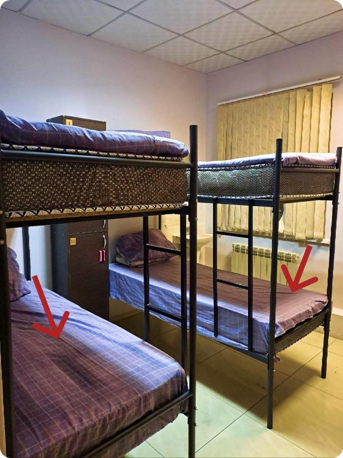Fox Park Hostel Almaty Ngoại thất bức ảnh